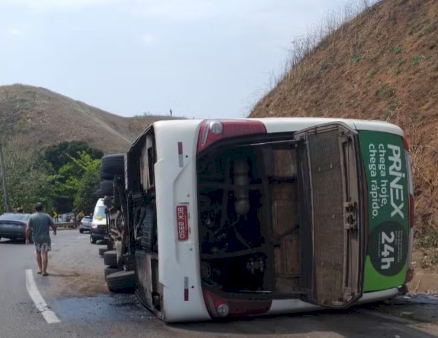 Tragédia na Serra das Araras: Ônibus do Coritiba Crocodiles Tomba, Deixando Três Mortos e Vários Feridos