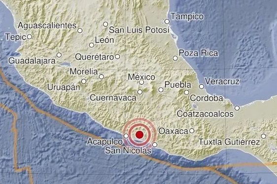 TREMOR DE TERRA PROVOCA PÂNICO NO SUL DO MÉXICO