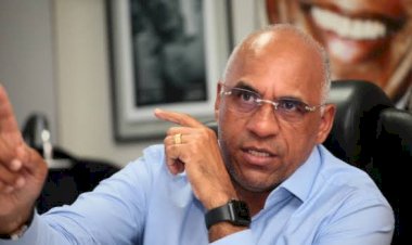 Servidores da rede municipal de Educação entram em greve em Goiânia