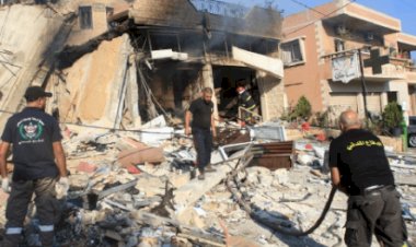 Força Aérea de Israel Ataca Alvos do Hezbollah no Sul do Líbano, Deixando Mais de 500 Mortos em Dois Dias