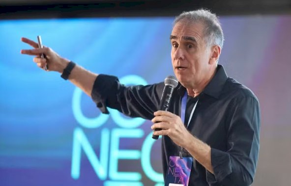 Conecta Insights: GJC Discute Futuro da Comunicação e Impacto das Novas Tecnologias em Goiânia