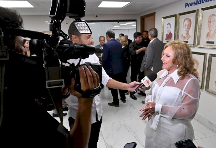 Helena Ribeiro assume presidência da Codese com foco em desenvolvimento sustentável