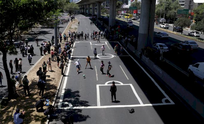 Protesto contra a Copa interdita via
